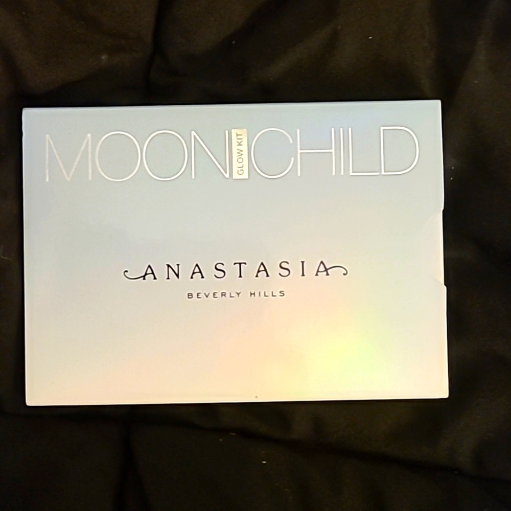 ANASTASIA BEVERLY HILLS MAKEUP: MOON CHILD 🌙  GLOW KIT